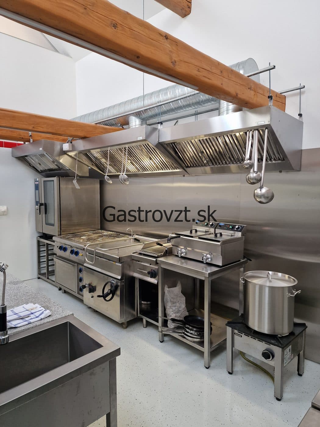 Gastrovzt · 24