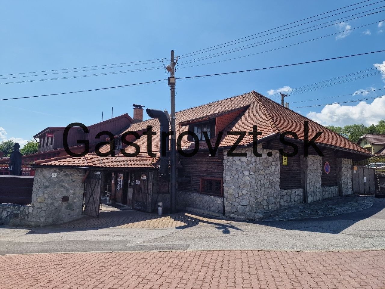 Habanero Steak Pub, Vrútky — stav pred prerobením vetrania