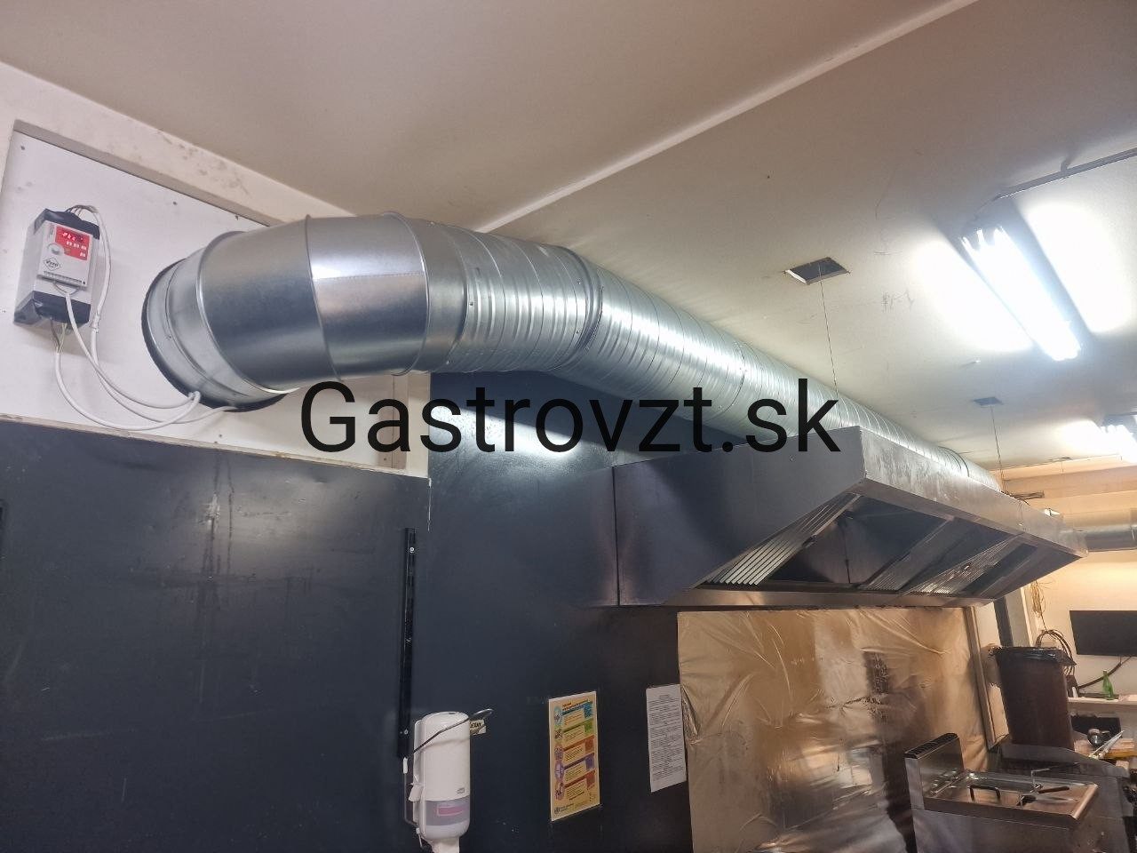 Nový digestor a spiro rozvody odsávania